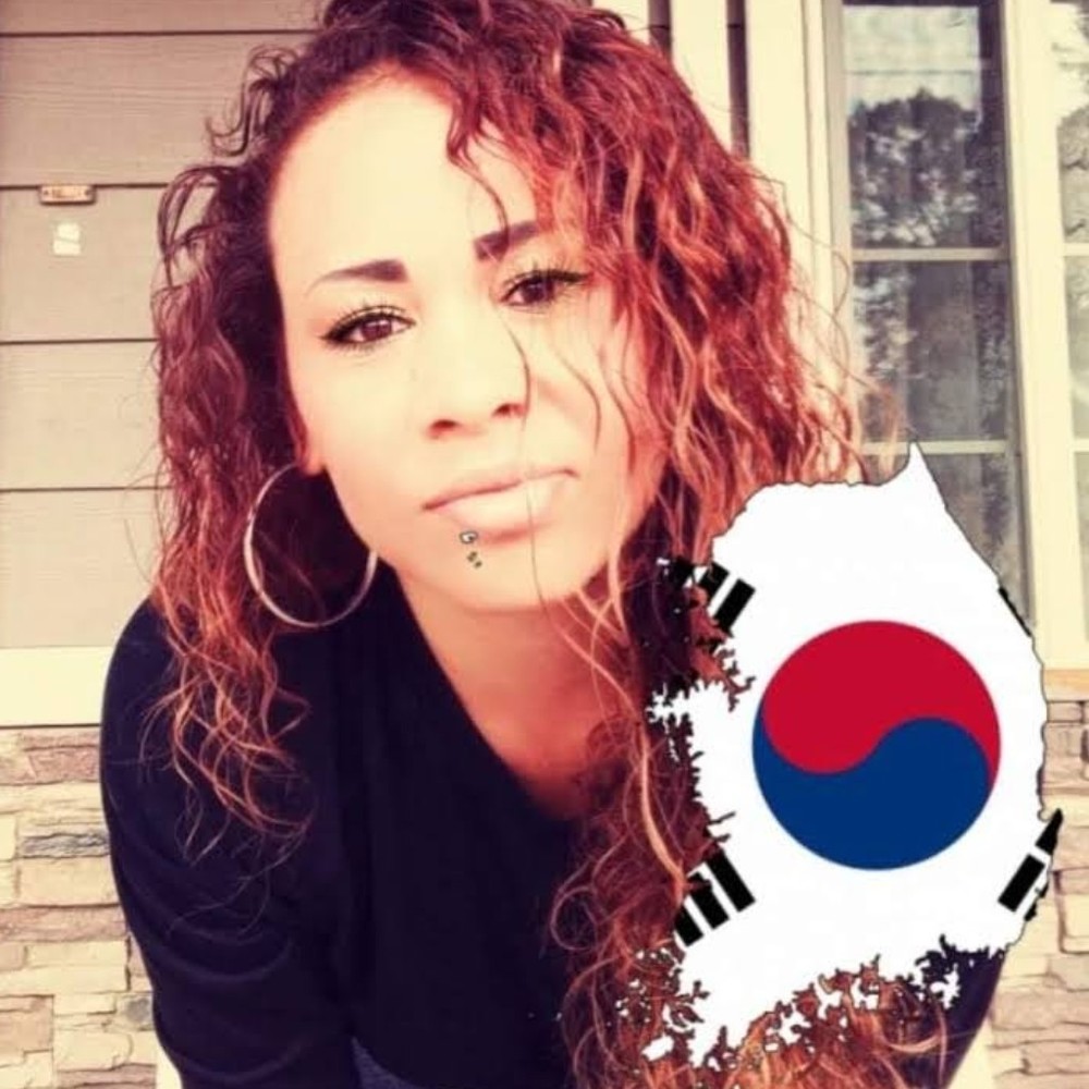 Meet your Posher, Toya